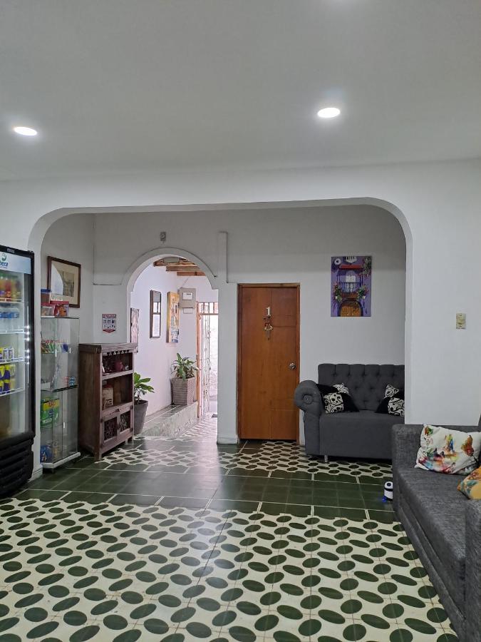Hostal Casa Lara Cartagena Exterior photo