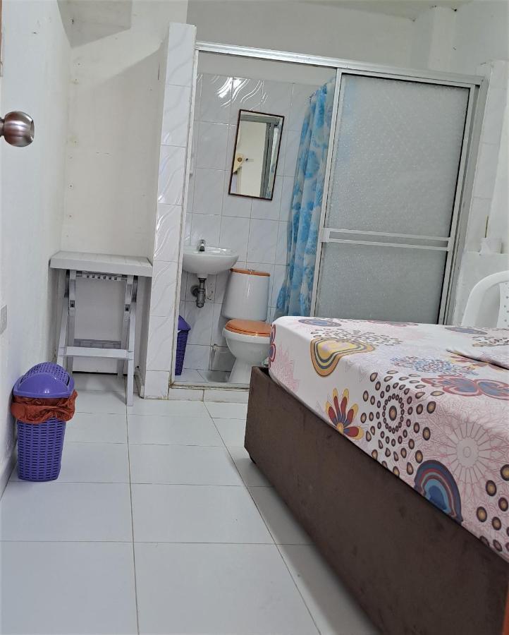 Hostal Casa Lara Cartagena Exterior photo